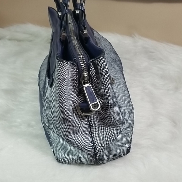 RAFE NEW YORK NAVY LEATHER HANDBAG - Picture 3 of 11